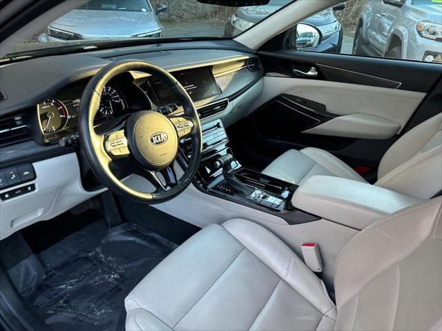 2020 Kia Cadenza Technology