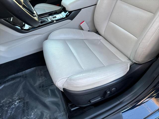 2020 Kia Cadenza Technology