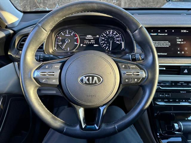 2020 Kia Cadenza Technology