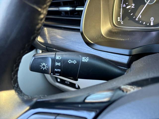 2020 Kia Cadenza Technology