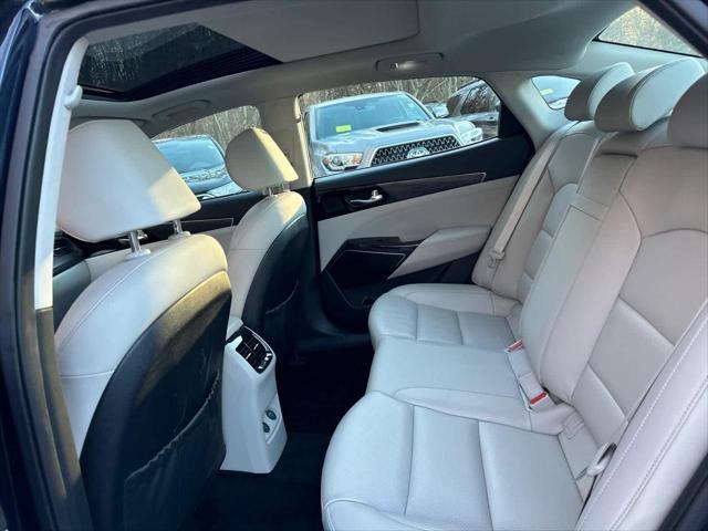 2020 Kia Cadenza Technology