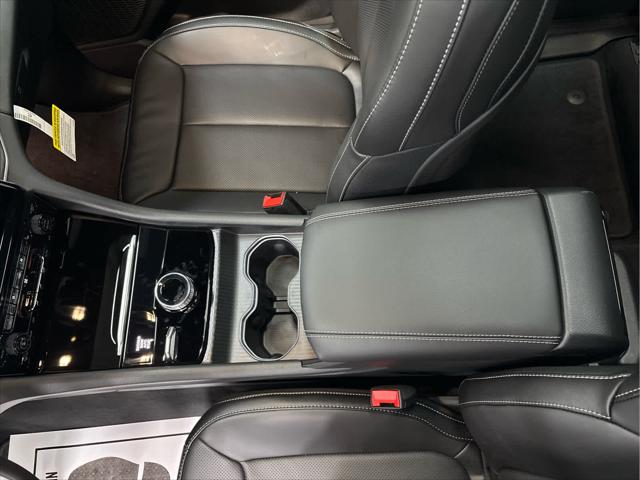 New 2025 Jeep Grand Cherokee L For Sale in Wilmington, OH