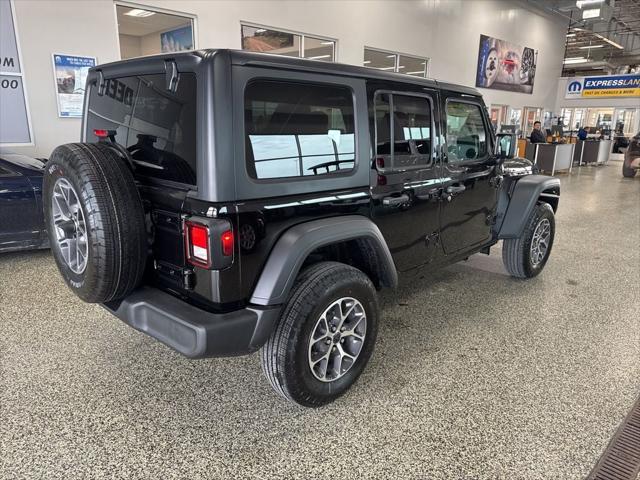 2025 Jeep Wrangler 4-Door Summit 4x4