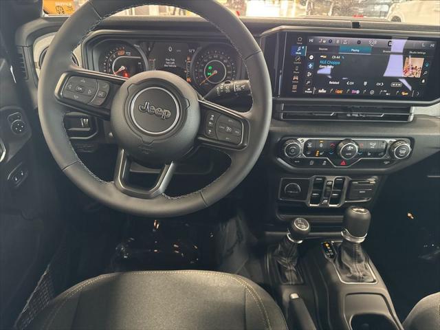 2025 Jeep Wrangler 4-Door Summit 4x4