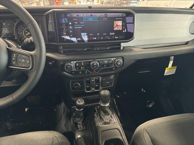 2025 Jeep Wrangler 4-Door Summit 4x4