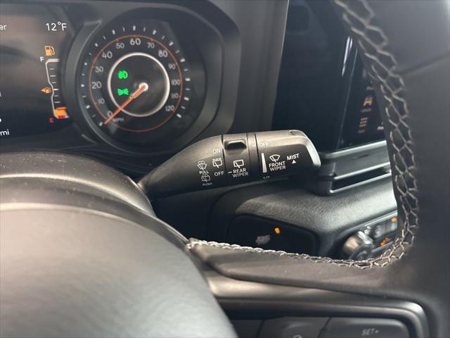 2025 Jeep Wrangler 4-Door Summit 4x4