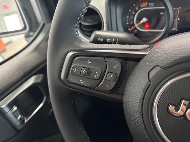 2025 Jeep Wrangler 4-Door Summit 4x4
