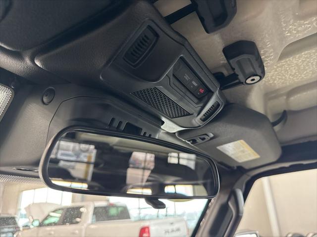 2025 Jeep Wrangler 4-Door Summit 4x4