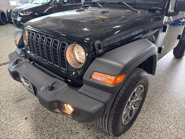 2025 Jeep Wrangler 4-Door Summit 4x4
