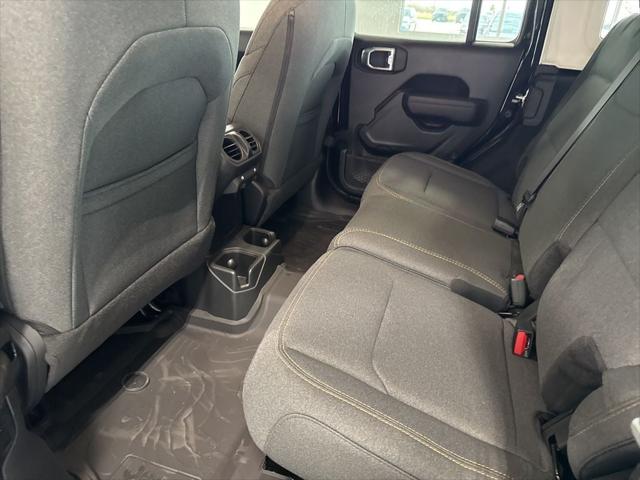 2025 Jeep Wrangler 4-Door Summit 4x4