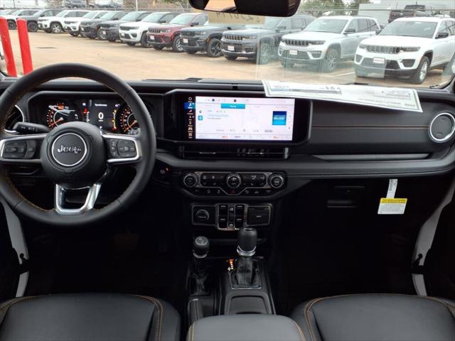 2025 Jeep Wrangler WRANGLER 4-DOOR SAHARA