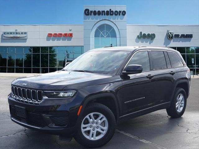 2023 Jeep Grand Cherokee Laredo 4x4