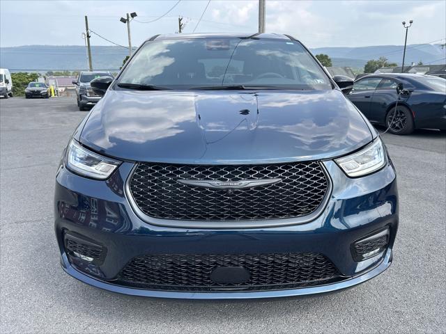 2024 Chrysler Pacifica Hybrid S Appearance Pkg 2024 Chrysler Pacifica Hybrid S Appearance Pkg