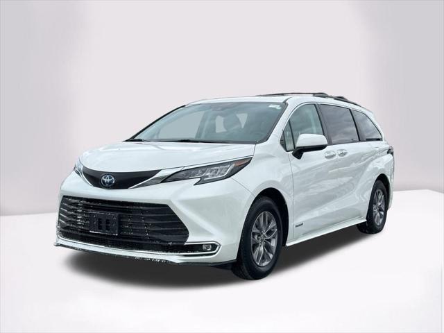 2021 Toyota Sienna XLE