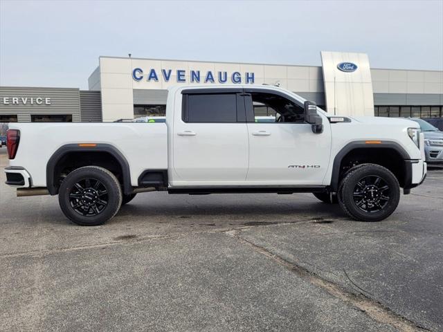 2024 GMC Sierra 2500HD 4WD Crew Cab Standard Bed AT4