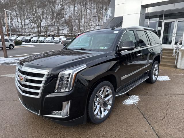 2016 Cadillac Escalade Luxury Collection