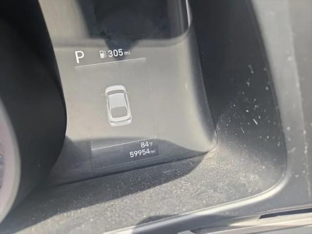 2022 Hyundai Elantra SEL 2022 Hyundai Elantra SEL