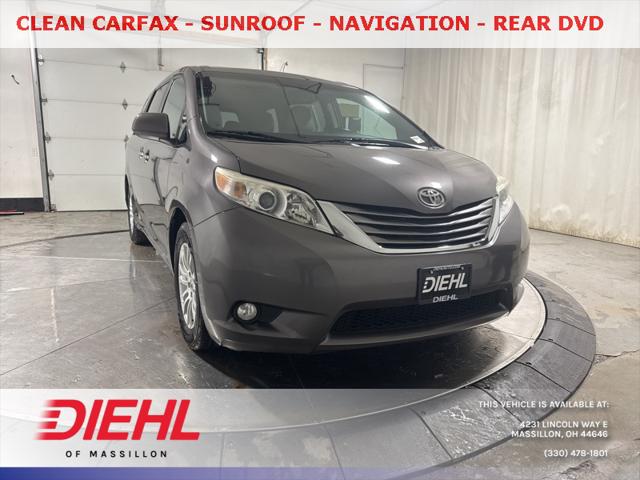 2015 Toyota Sienna XLE 8 Passenger