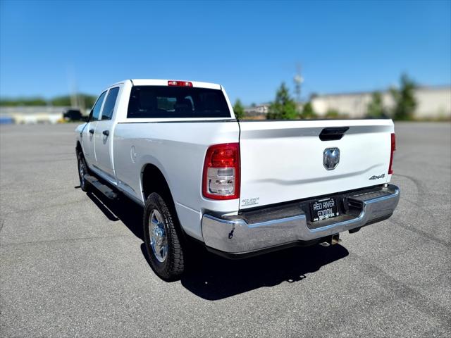2022 RAM 2500 Tradesman Crew Cab 4x4 8 Box