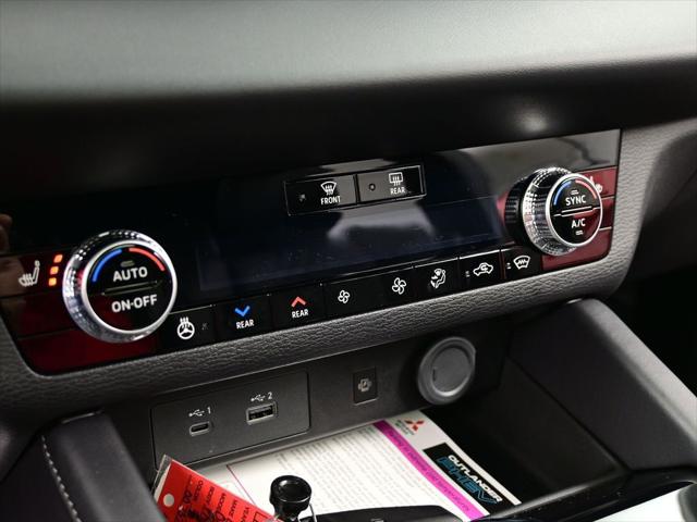 2025 Mitsubishi Outlander PHEV SEL Black Edition