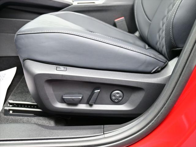 2025 Mitsubishi Outlander PHEV SEL Black Edition