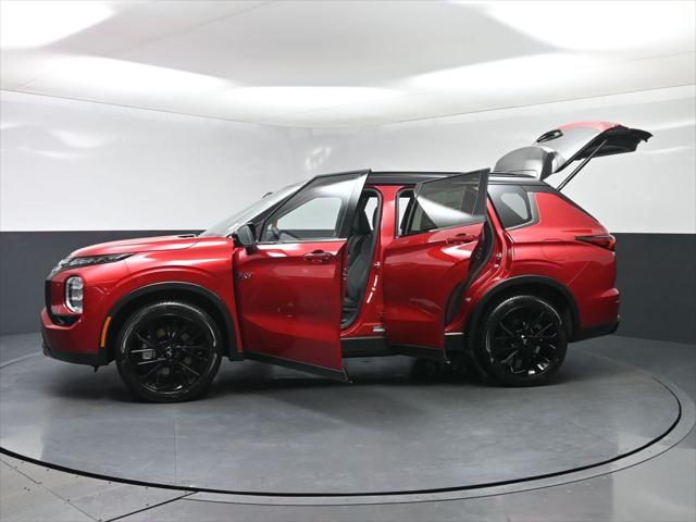 2025 Mitsubishi Outlander PHEV SEL Black Edition
