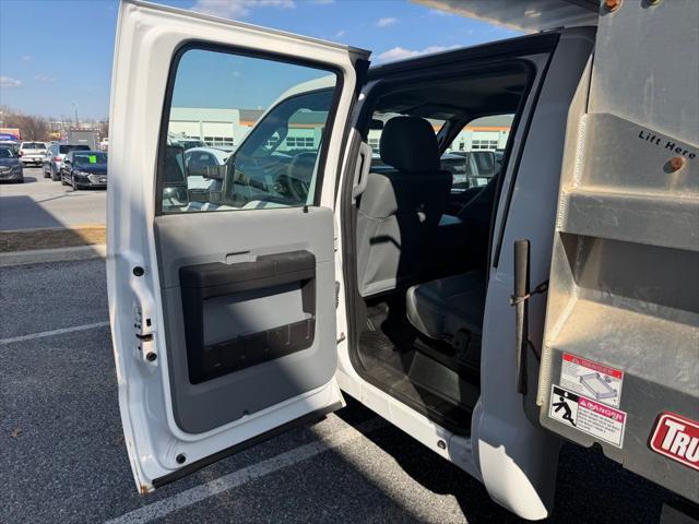 2015 Ford F-550 XL