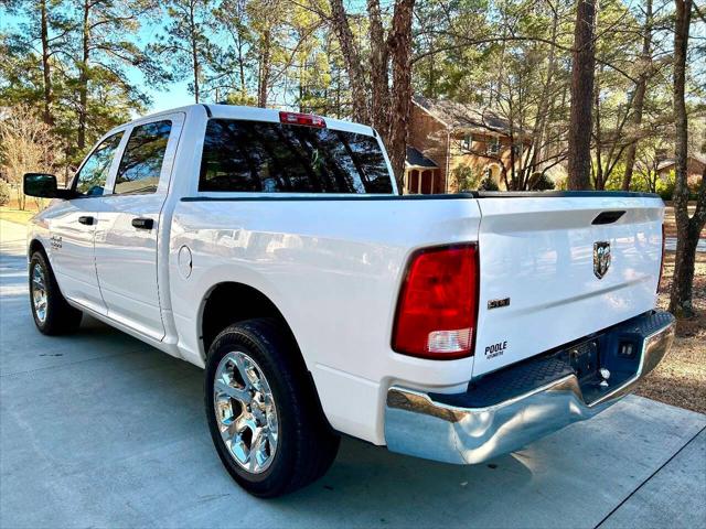 2022 Ram 1500 Classic SLT Crew Cab 4x2 5'7" Box