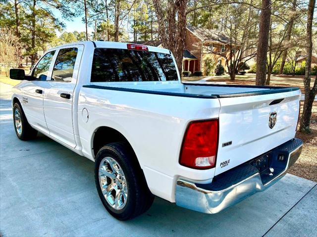 2022 Ram 1500 Classic SLT Crew Cab 4x2 5'7" Box