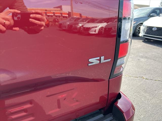 2025 Nissan Frontier Crew Cab Long Bed SL 4x2