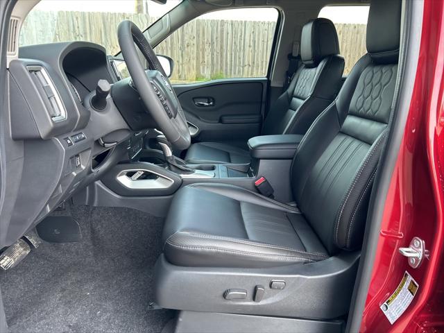 2025 Nissan Frontier Crew Cab Long Bed SL 4x2