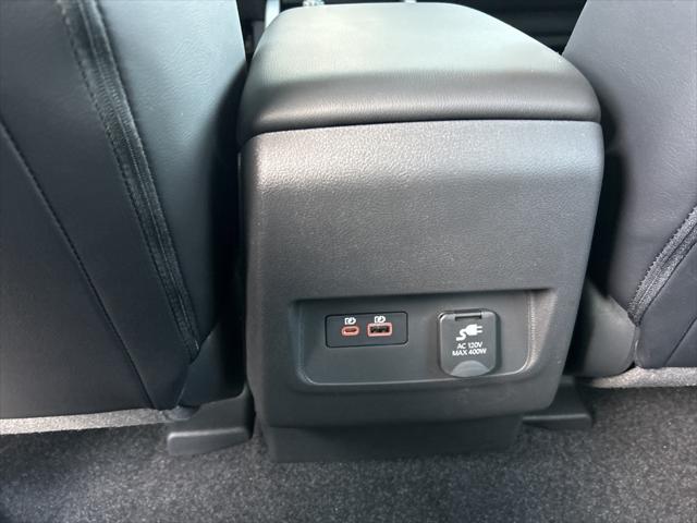 2025 Nissan Frontier Crew Cab Long Bed SL 4x2