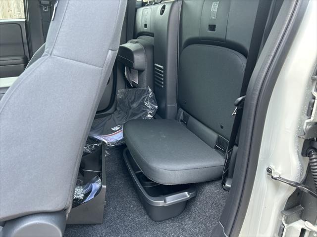 2025 Nissan Frontier King Cab S 4x4