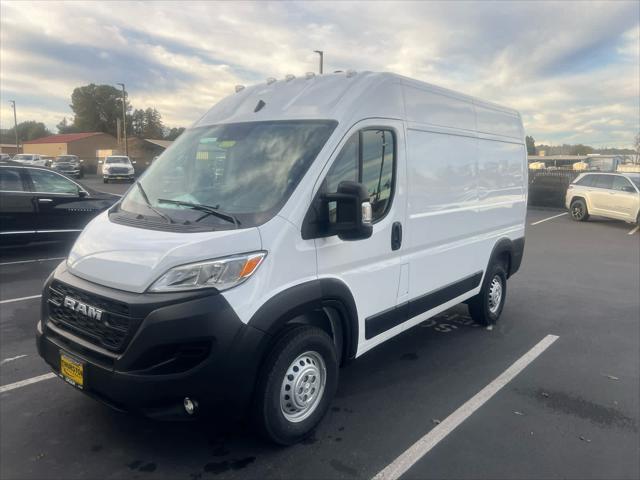 2025 Ram ProMaster 2500 Cargo Van Tradesman High Roof 136" WB w/Pass Seat