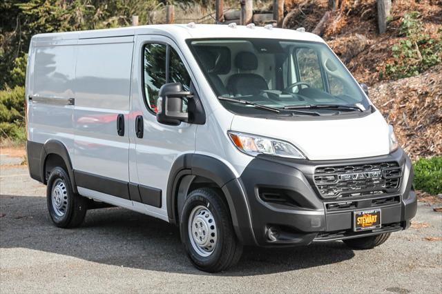 2025 RAM Ram ProMaster RAM PROMASTER 1500 TRADESMAN CARGO VAN LOW ROOF 118 WB