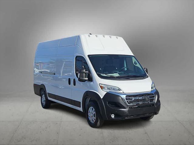 2025 RAM Ram ProMaster RAM PROMASTER 3500 SLT CARGO VAN SUPER HIGH ROOF 159 WB EXT