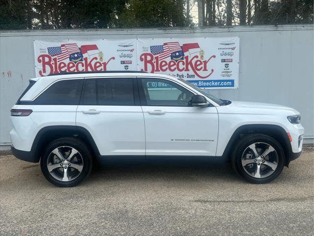 2025 Jeep Grand Cherokee GRAND CHEROKEE LIMITED 4X4
