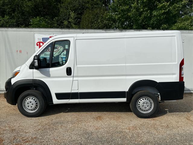 2025 Ram ProMaster Cargo Van Tradesman Low Roof 118" WB w/Pass Seat