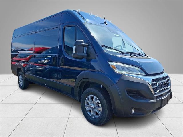 2025 RAM Ram ProMaster RAM PROMASTER 3500 SLT CARGO VAN HIGH ROOF 159 WB EXT