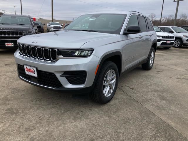 2025 Jeep Grand Cherokee GRAND CHEROKEE LAREDO X 4X2