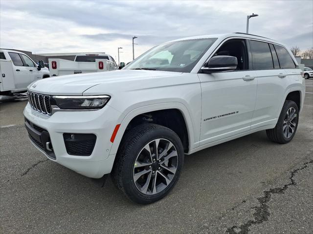 2025 Jeep Grand Cherokee GRAND CHEROKEE OVERLAND 4X4