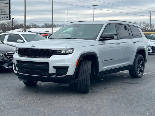 2025 Jeep Grand Cherokee GRAND CHEROKEE L ALTITUDE X 4X4