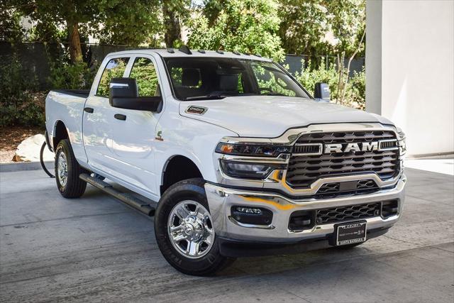 2025 RAM Ram 2500 RAM 2500 TRADESMAN CREW CAB 4X4 64 BOX