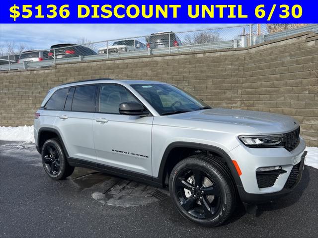 2025 Jeep Grand Cherokee GRAND CHEROKEE LIMITED 4X4