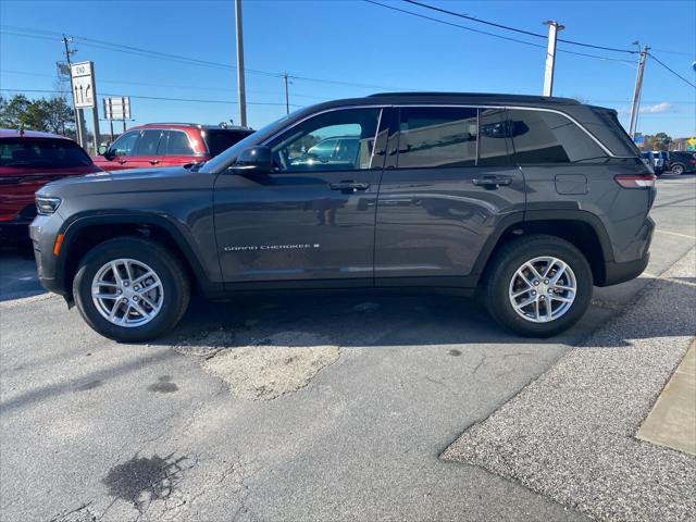2025 Jeep Grand Cherokee GRAND CHEROKEE LAREDO X 4X4
