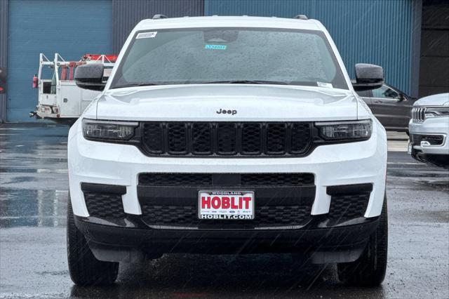 2025 Jeep Grand Cherokee GRAND CHEROKEE L ALTITUDE 4X4