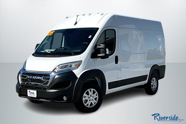 2025 RAM Ram ProMaster RAM PROMASTER 3500 SLT CARGO VAN HIGH ROOF 136 WB