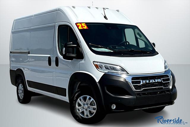 2025 RAM Ram ProMaster RAM PROMASTER 3500 SLT CARGO VAN HIGH ROOF 136 WB