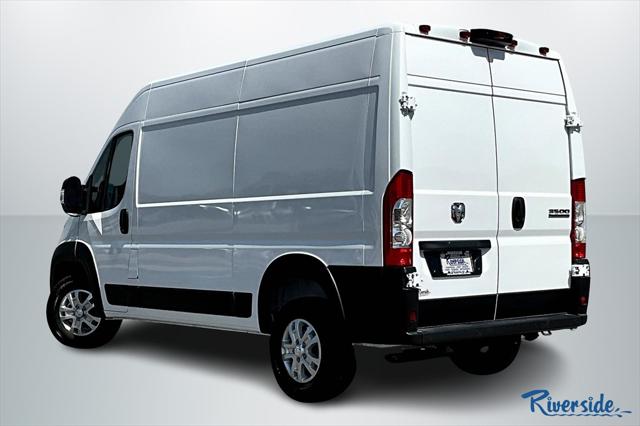 2025 RAM Ram ProMaster RAM PROMASTER 3500 SLT CARGO VAN HIGH ROOF 136 WB