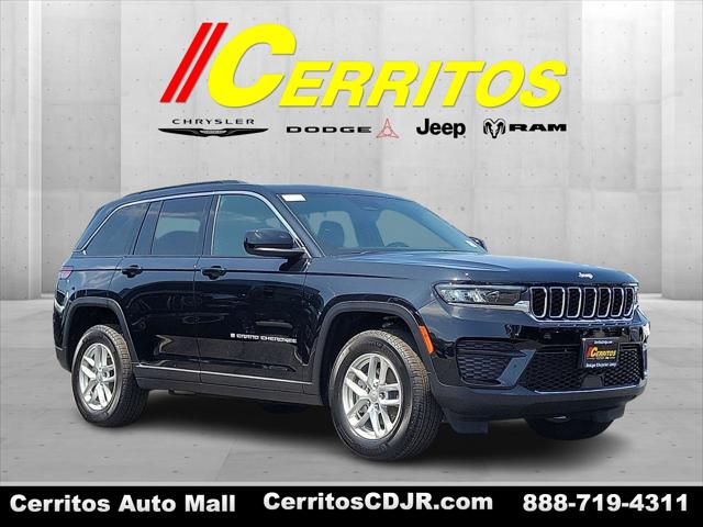2025 Jeep Grand Cherokee GRAND CHEROKEE LAREDO X 4X2